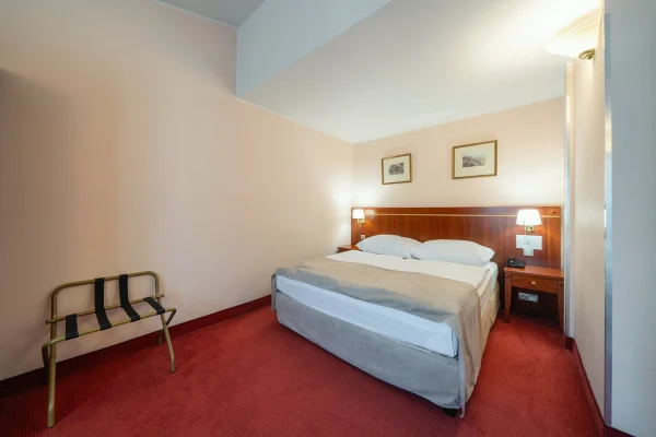 hotel-raffaello-praha-ubytovani-noir-hotels