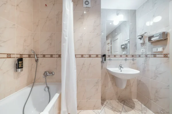 hotel-raffaello-praha-ubytovani-noir-hotels