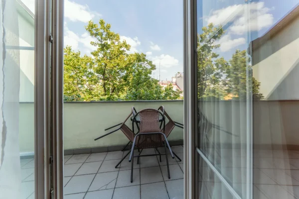 hotel-raffaello-praha-ubytovani-noir-hotels